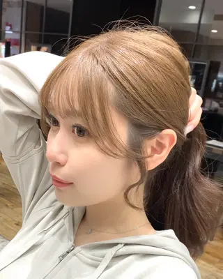 セミロング カラー 顔まわりカット🌟 くびれヘア/寺門遥輝のヘアスタイル