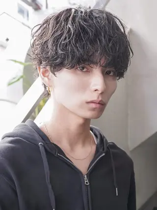 ショート パーマ 高橋 尚也のヘアスタイル