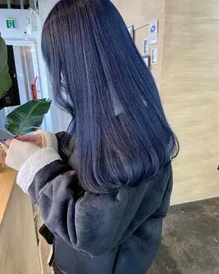 ロング コハル ブリーチモデル募集中のヘアスタイル