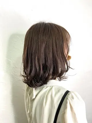 ミディアム 大良 彩水のヘアスタイル