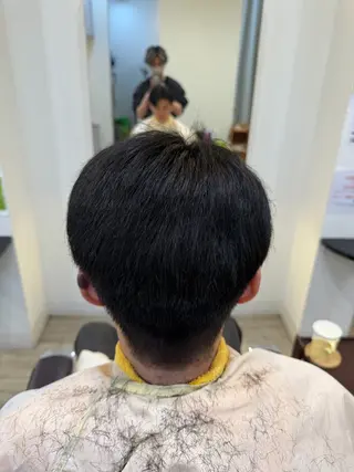 メンズ 呉屋 俊介のヘアスタイル