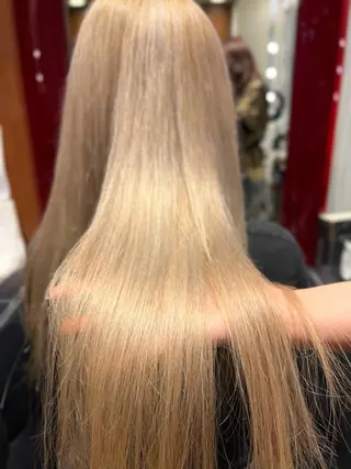 カラー 水相 智貴のヘアスタイル