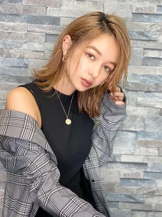 ミディアム カラー 代表✩.*˚白井 美香のヘアスタイル