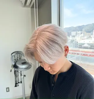 カラー メンズ EIGHT/ 琉聖のヘアスタイル