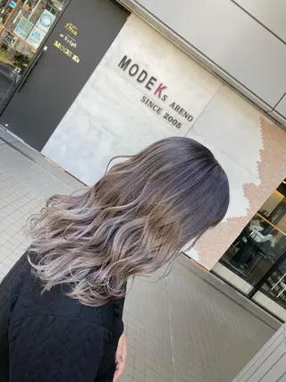 ミディアム カラー SHAFT Ieiriのヘアスタイル