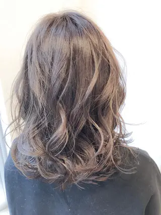 ミディアム カラー TOWA 野村　コウダイのヘアスタイル