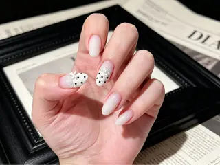 ネイル Tongtong Nail Salonのネイルデザイン