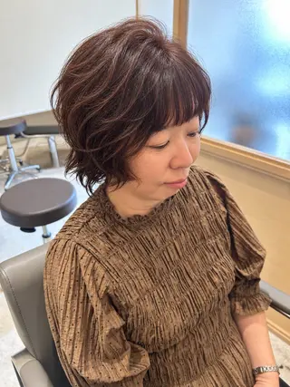 ミディアム カラー 久木原 ゆりのヘアスタイル