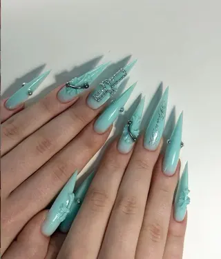 ネイル 🌱Rina🎀 Mikaのネイルデザイン