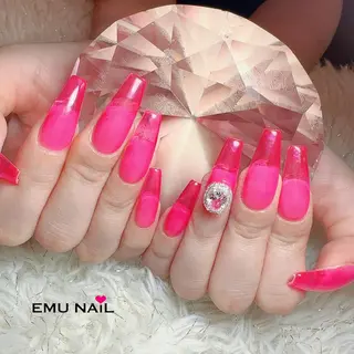 ネイル EMU NAILのネイルデザイン