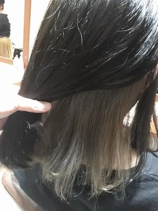 ミディアム カラー 蓮見友里 PiSTA／portのヘアスタイル