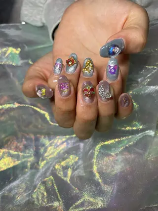 ネイル LAVISH 大和店 🤱子連れ大歓迎のネイルデザイン