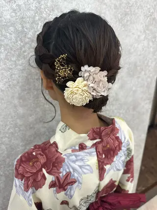 ミディアム ヘアアレンジ ☘️はるみ☘️縮毛矯 正/カット/大宮のヘアスタイル