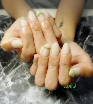 ネイル LUANA TAKAHASHIのネイルデザイン