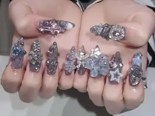 ネイル Huyn Nail Shinjyukuのネイルデザイン