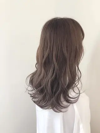 ロング 松田 みのりのヘアスタイル