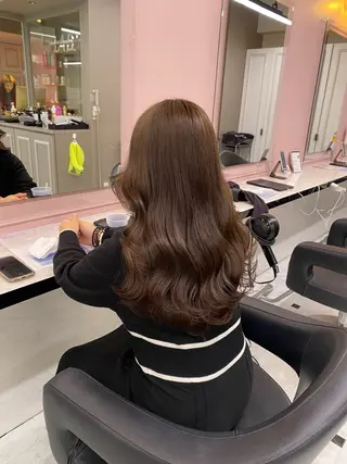 ロング カラー ♥️韓国風透明感 暖色misa♥️のヘアスタイル