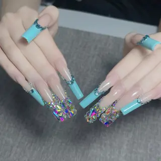ネイル Lyna 池袋のネイルデザイン