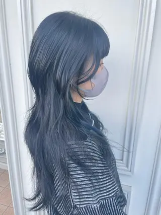 ロング 森安 華楠のヘアスタイル