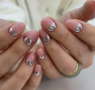 ネイル Pure&Rich Nailのネイルデザイン