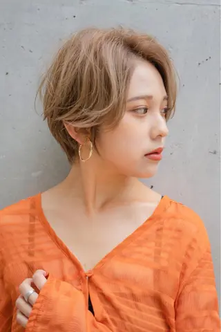 ショート カラー レイヤー⭐️カラー ⭐️平川雅史のヘアスタイル