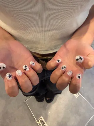 ネイル Natsumi💎 堺筋本町ネイルサロンのネイルデザイン