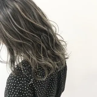 ミディアム カラー 💛カラー大人気💛 c i a t eのヘアスタイル