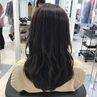 セミロング カラー 【暖色カラー特化】 中山由梨のヘアスタイル