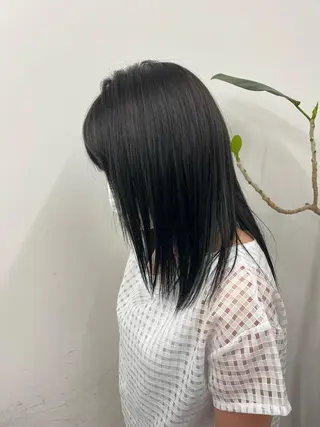 セミロング ロン毛美容師 タイチ👽のヘアスタイル