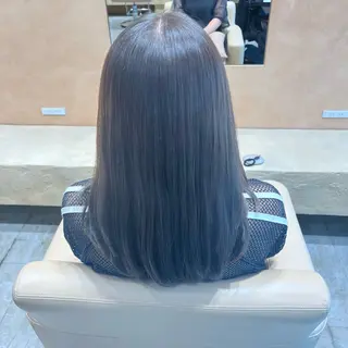 ミディアム しだ あつきのヘアスタイル