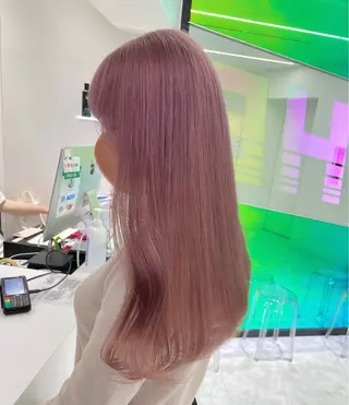 ロング カラー ヘアアレンジ ウルフカット×ハイ トーン職人🤍ゆうひのヘアスタイル