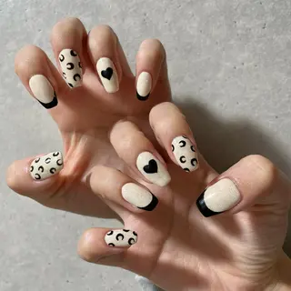 ネイル Nail Eyelash yのネイルデザイン