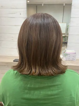 ミディアム MELIA/佐藤 美歩のヘアスタイル