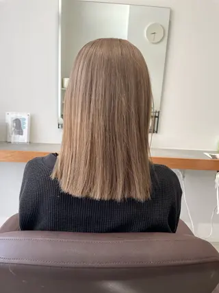 ミディアム カラー 透明感カラー🦋艶髪 イヴカ💙のヘアスタイル