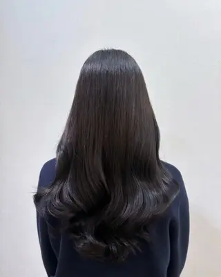 ロング 阿部 蒼依のヘアスタイル