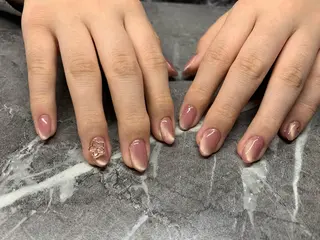 ネイル 芳賀 暦美のネイルデザイン