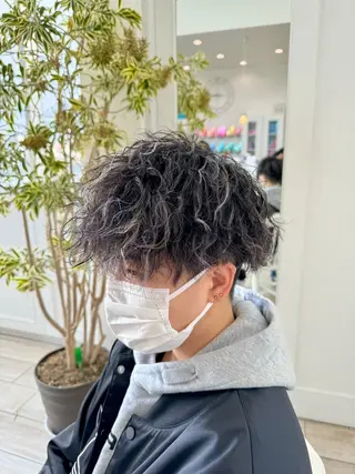 カラー パーマ メンズ メンズカットパーマ 伊藤瑠星のヘアスタイル