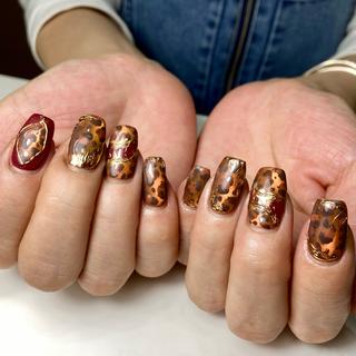 ネイル Legit nail salonのネイルデザイン