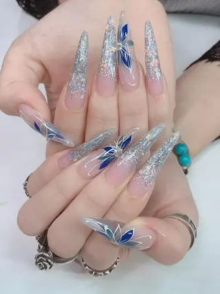 ネイル ･:*+.✳︎˚✧₊ MAKI NAILのネイルデザイン
