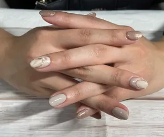 ネイル Agu. Nail tomoのネイルデザイン