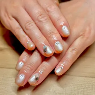 ネイル MARU .Kのネイルデザイン