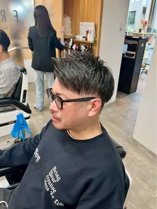 ショート メンズ 佐々木 優人のヘアスタイル