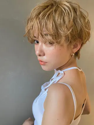 ショート 圧倒的な質感🧡 髪質改善/丸山晴菜のヘアスタイル