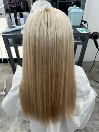 ロング 水戸/ブリーチカラー 中山りくのヘアスタイル