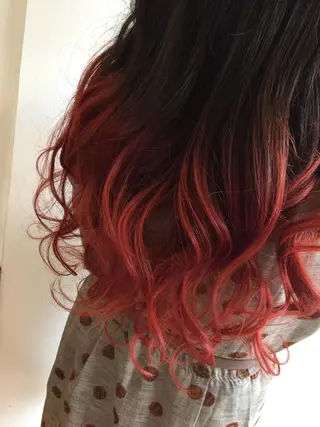 ロング カラー 井澤 一真のヘアスタイル