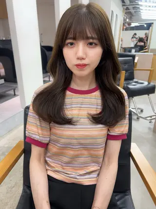 ロング vince. moekoのヘアスタイル