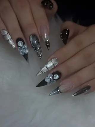 ネイル Lisa Nail Salonのネイルデザイン
