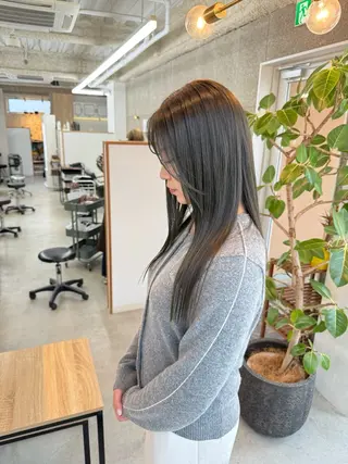 セミロング カラー 八谷 将平のヘアスタイル