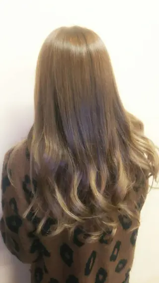 ロング カラー 脇田 雄大のヘアスタイル