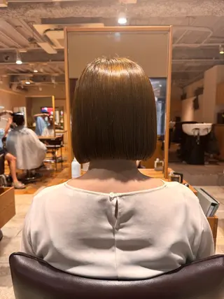 ミディアム ショート/カラー特化 Ruiのヘアスタイル